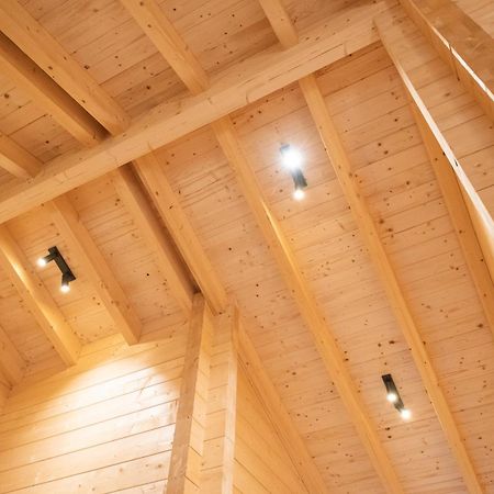 Netten Naturerlebnis Holz-Chalets Daun Luaran gambar