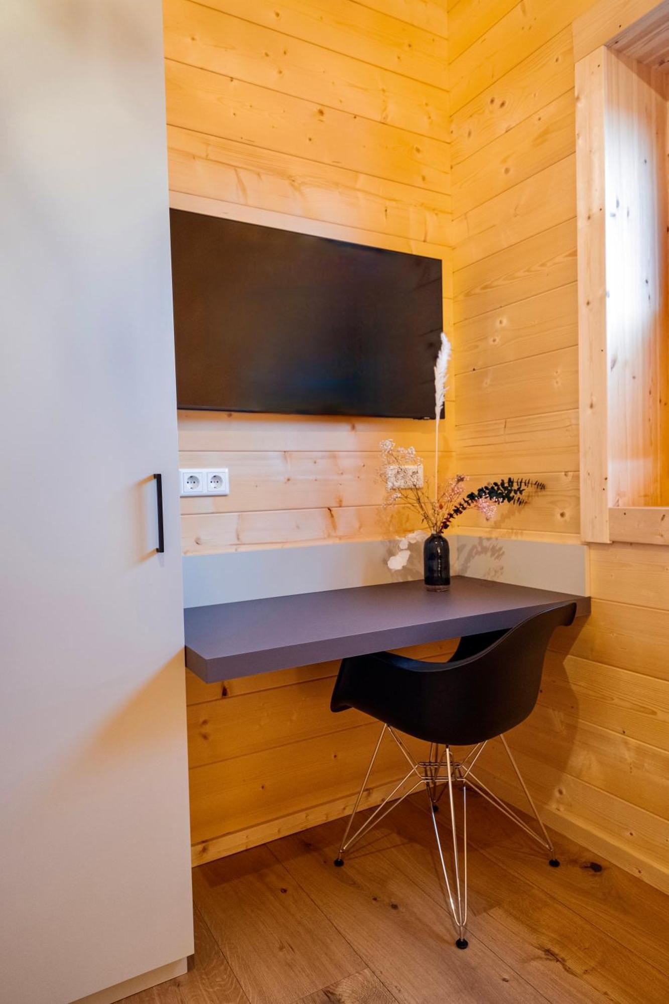Netten Naturerlebnis Holz-Chalets Daun Luaran gambar