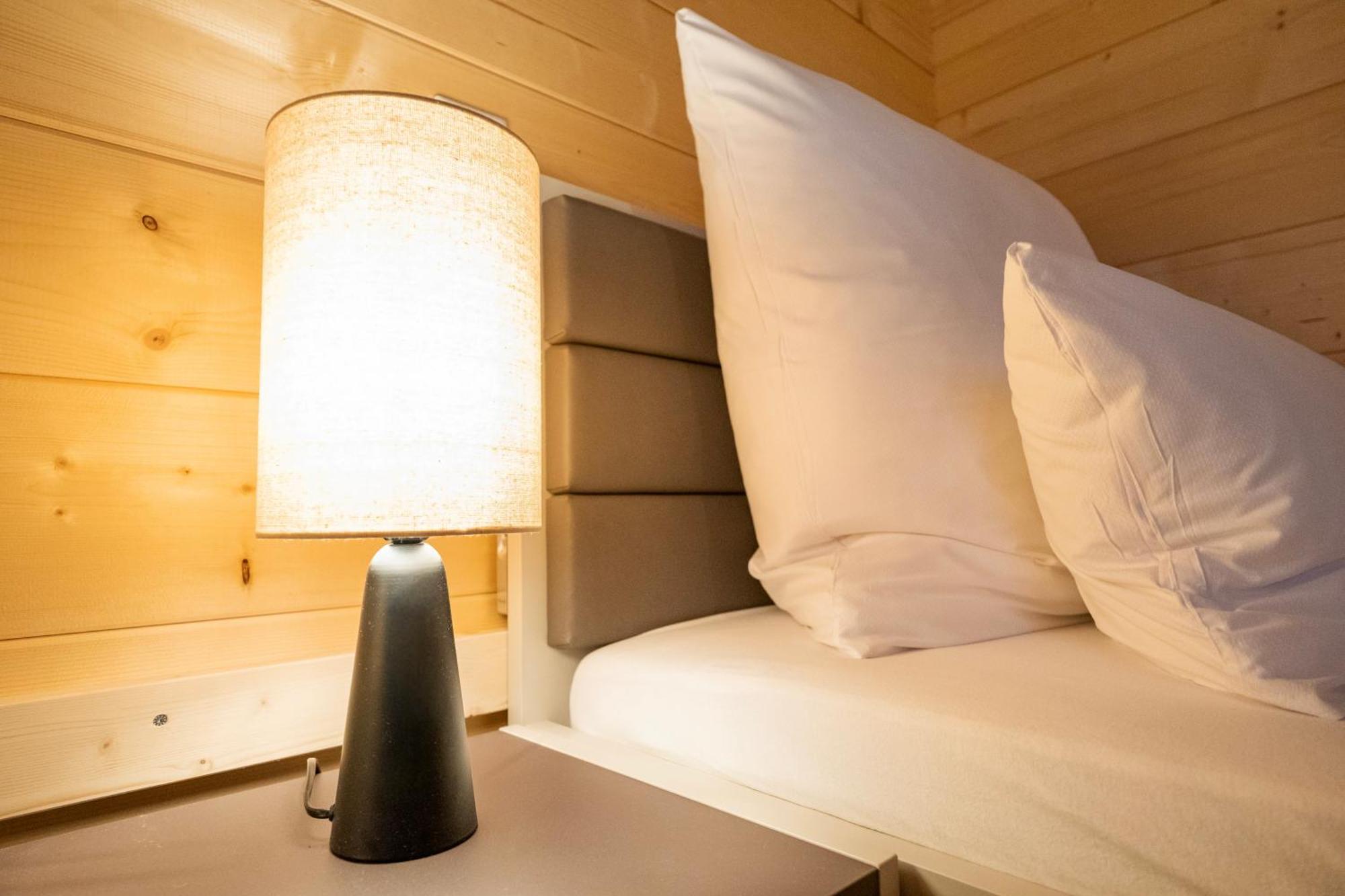 Netten Naturerlebnis Holz-Chalets Daun Luaran gambar